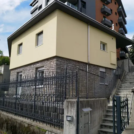 Apartment Center *
